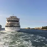 Lotsenhaus/Ostseewelle