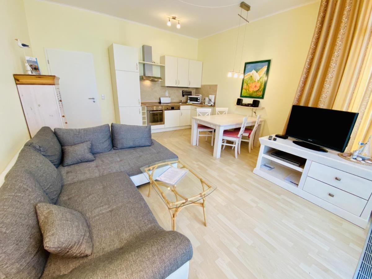 Lotsenhaus/ostseewelle Apartment *